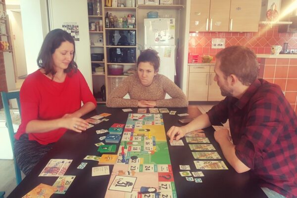 Joueurs autour du jeu LE 31 médico-social